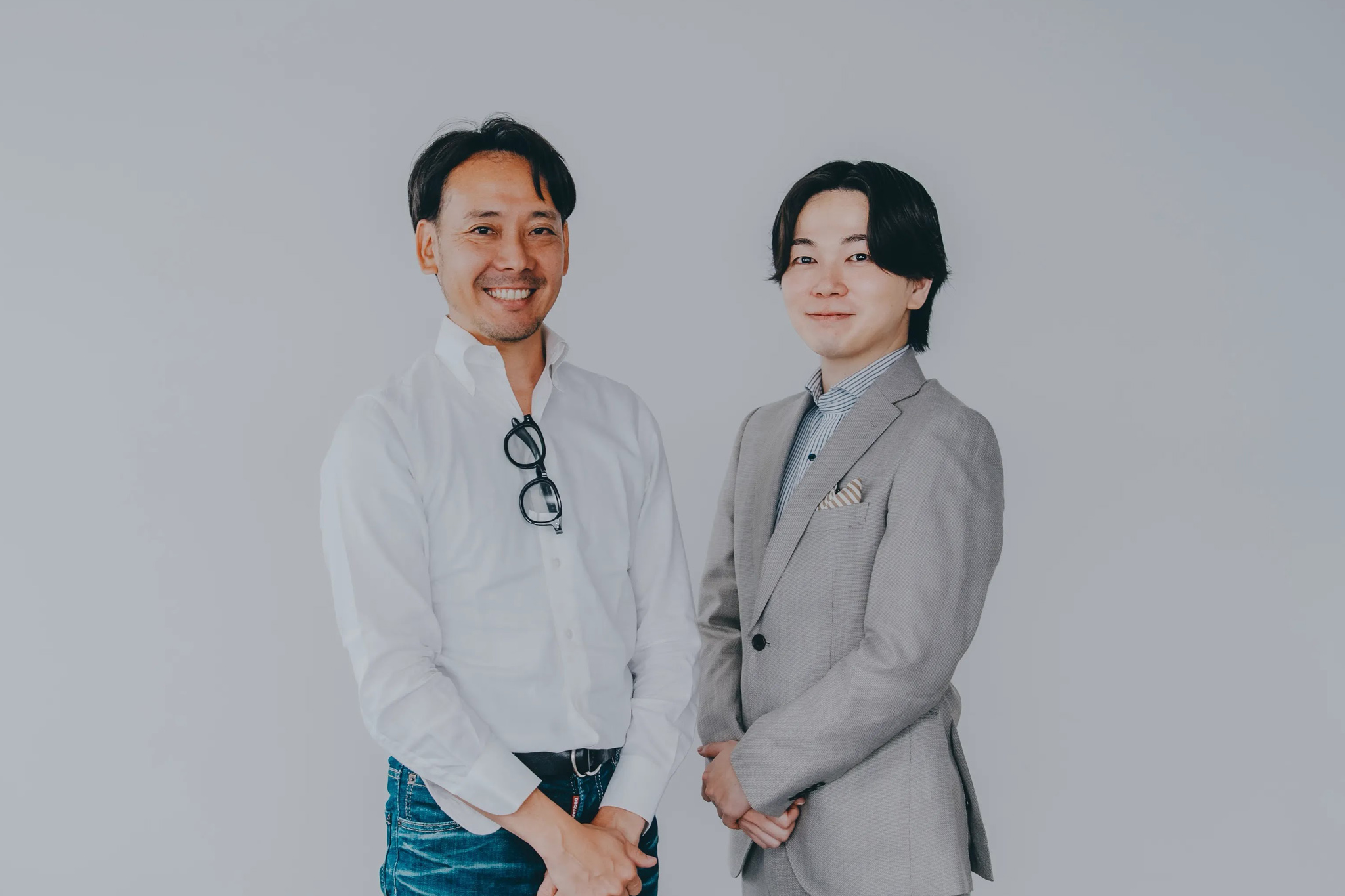 インタビューを終えた二人の記念写真