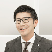 同じ感覚を持つ同世代として二人三脚します。